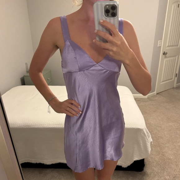 Princess Polly Lilac Satin Slip Dress - Size 4 - Picture 4 of 4
